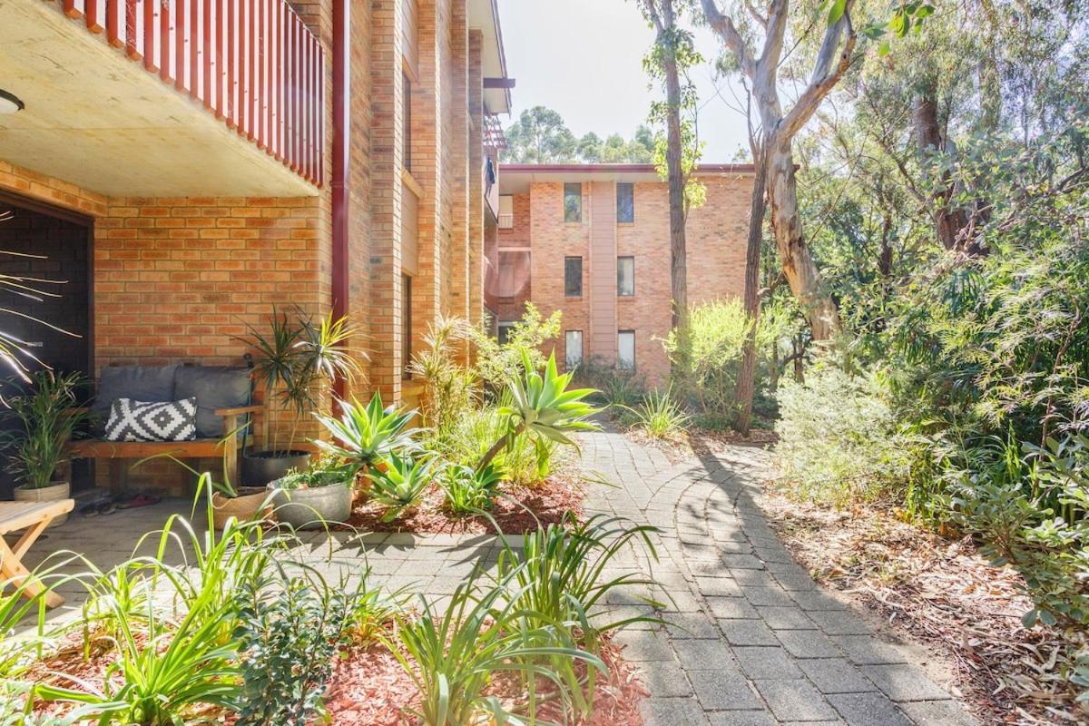 The Lake House Perth Bagian luar foto
