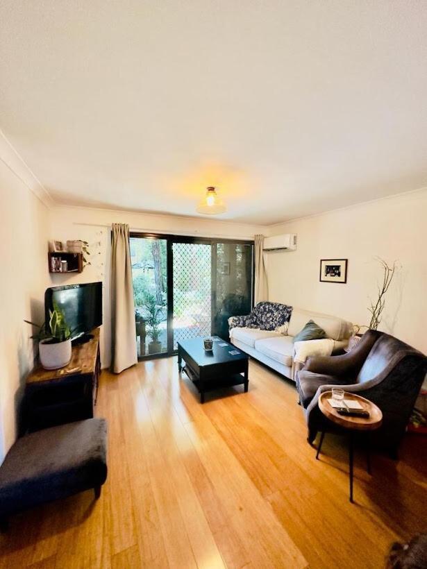 The Lake House Perth Bagian luar foto