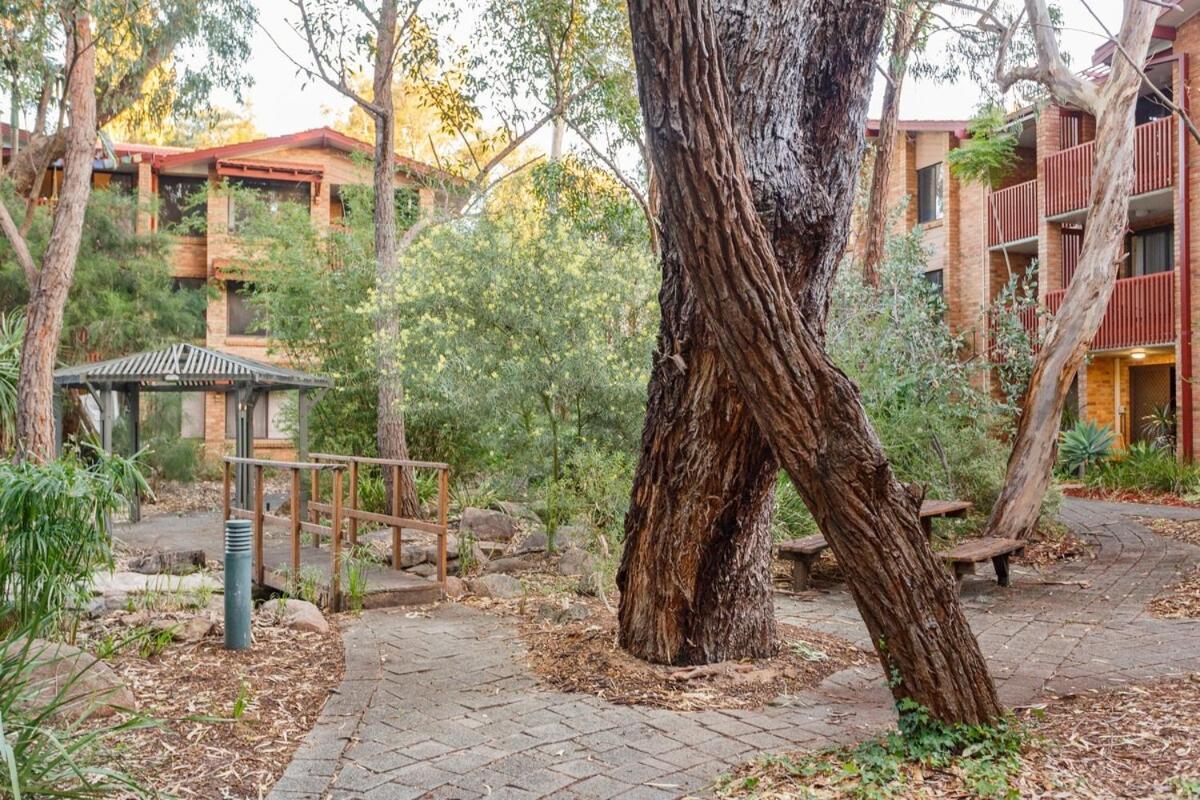 The Lake House Perth Bagian luar foto
